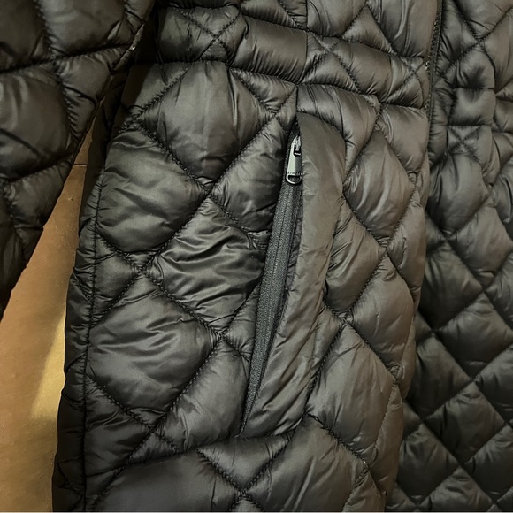 Athleta | Whisper Featherless Parka Quilted Puffer Jacket Hood Black Size M - Picture 7 of 13